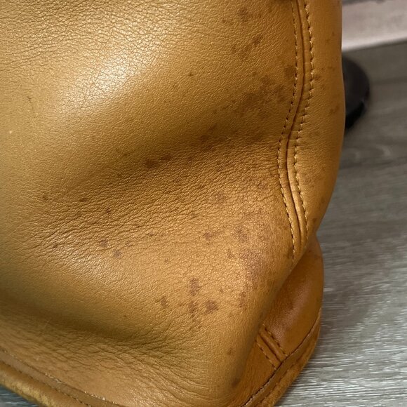 Coach Legacy Vintage Camel Tan Medium Bucket Duffle Hobo Shoulder Bag Purse 6010 - Picture 3 of 10